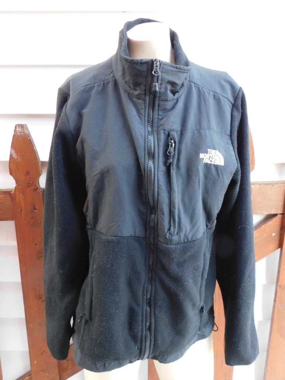 The North Face DENALI Jacket Size Medium BLACK Womens